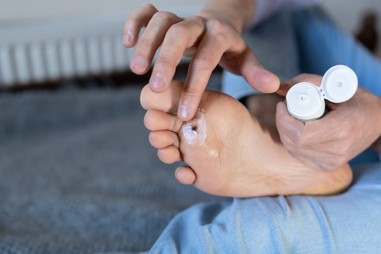 Diabetic Foot Ulcer Prevention Starts at Home: Your Daily Guide